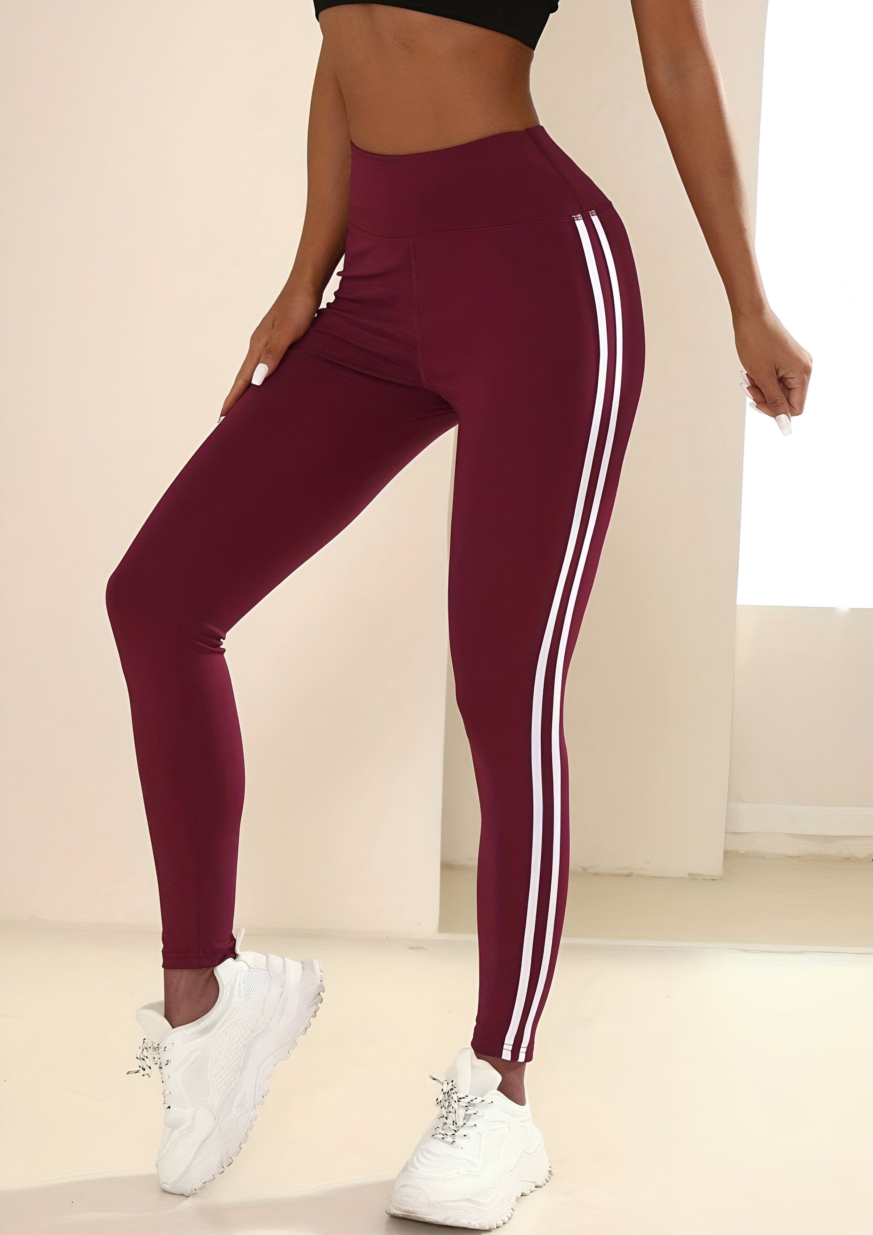 Side Stripes Yoga Leggings | Women's Activewear