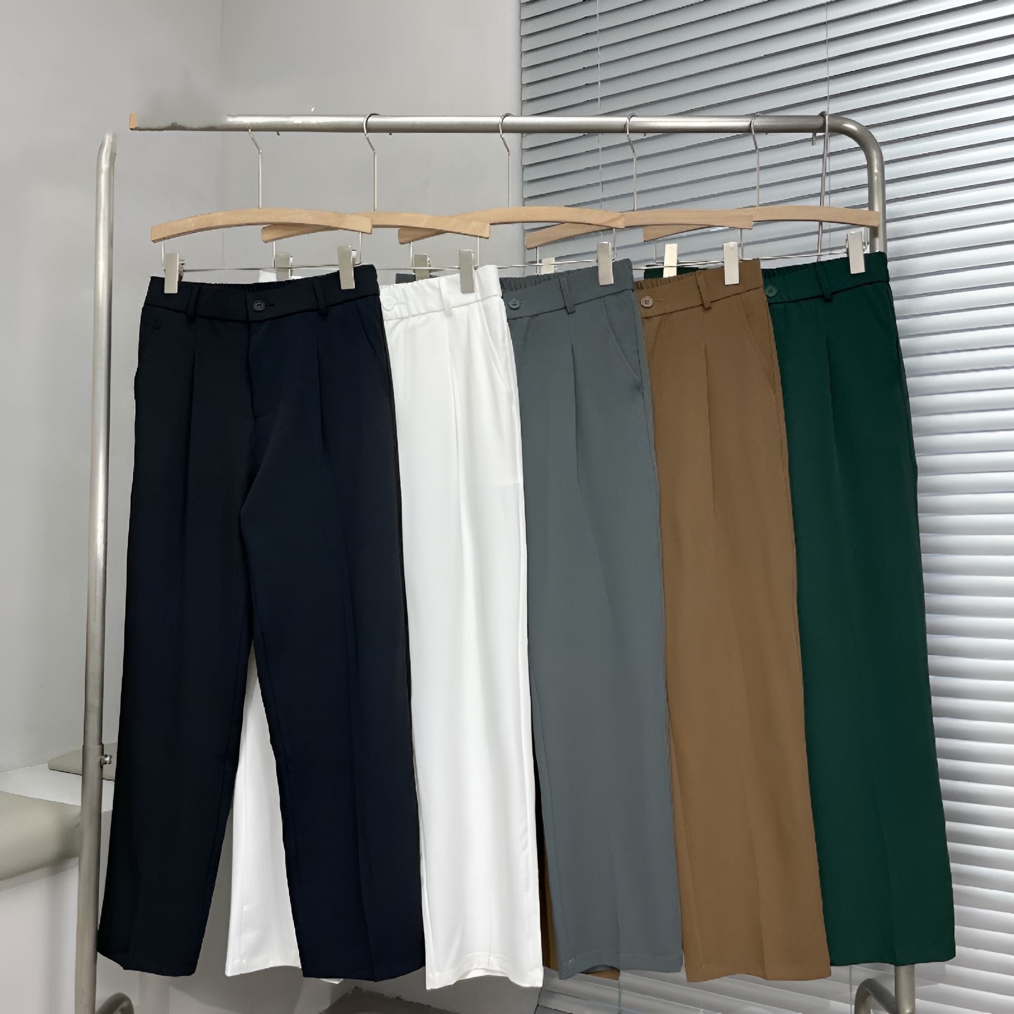 Pleated Trousers | Men's Casual Wide-Leg