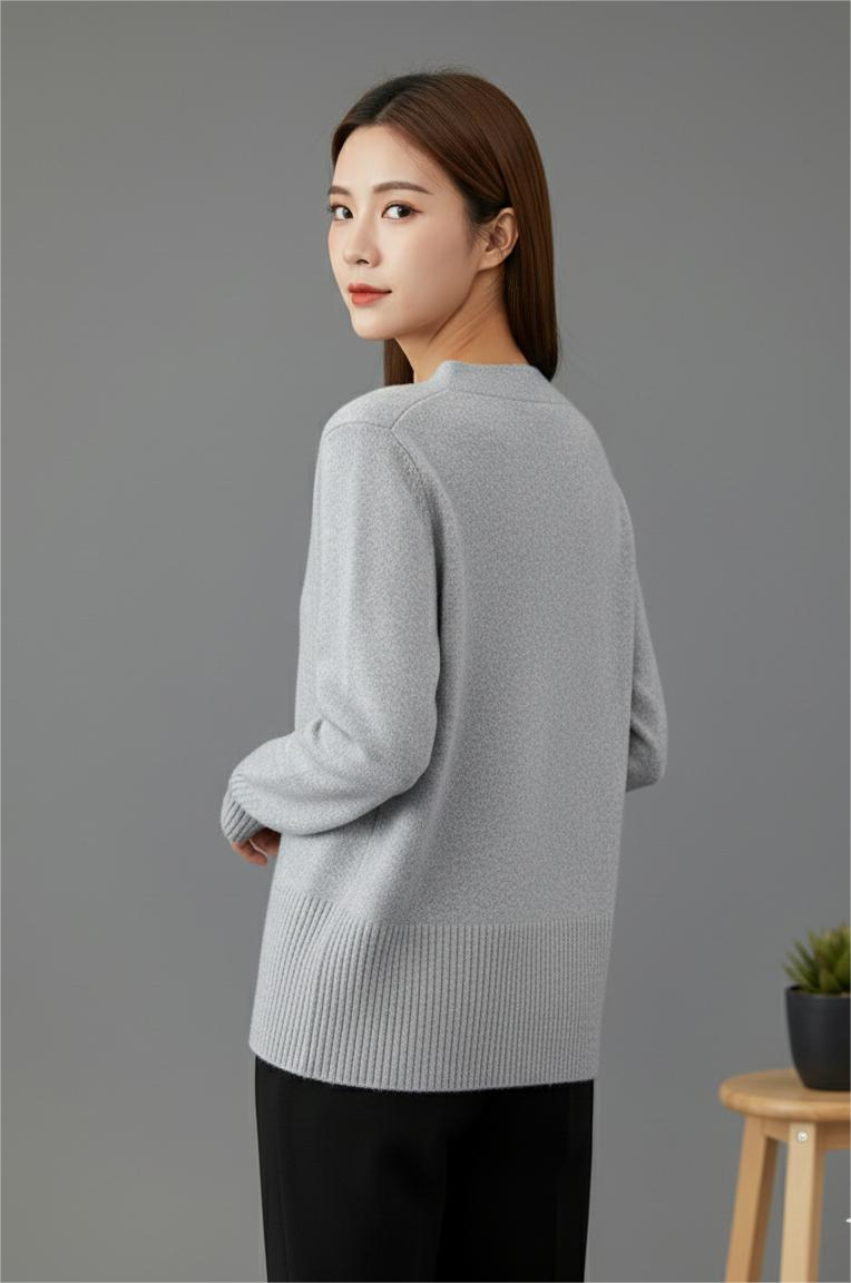 Women’s Elegant Warm Cardigan | Minimalistic